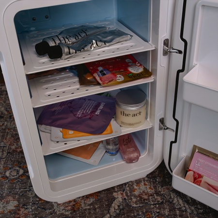 Холодильник для косметики и напитков Meyvel MB-25HC1W